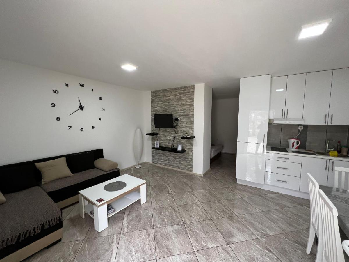 Aurora Apartment Σόμπορ Εξωτερικό φωτογραφία